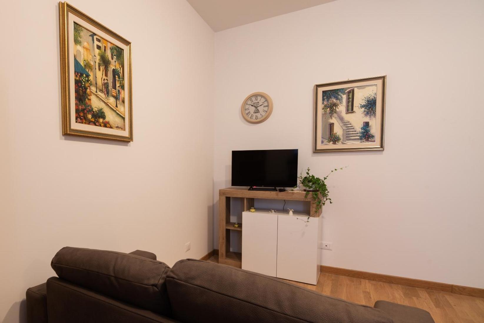 Sotto La Torre Apartment LʼAquila Екстериор снимка